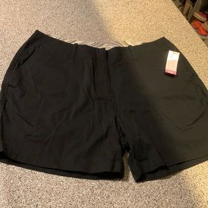 St John's Bay Women's Bermuda Shorts 20W Mid Rise 100% cotton Black 4pockets NWT